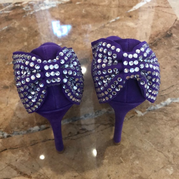 Steve Madden Purple Suede Pump - Picture 3 of 8